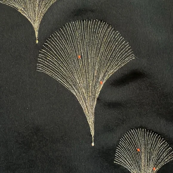 Custom-made Silk Kimono-style Jacket - Picture 5 of 8